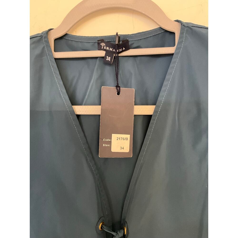 Ermanna Blue Top View 3
